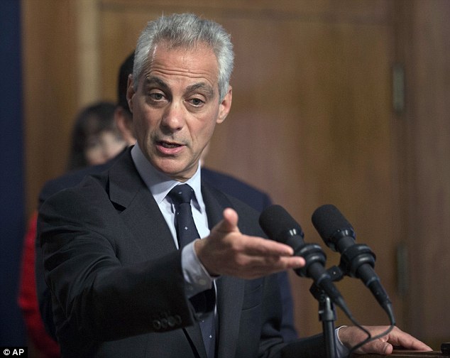 Chicago mayor calls for national coding graduation requirement