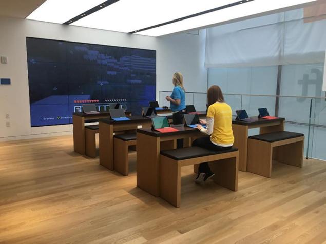 The new Microsoft flagship store on Fifth Ave. will have a community theatre that hosts STEM seminars and workshops