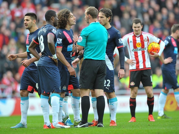 Fabricio Coloccini sees red in the Wear Tyne derby