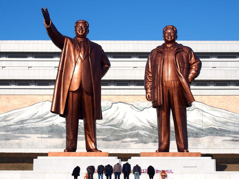 North Korea statues