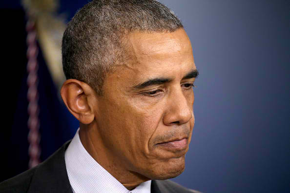 Pres. Barack Obama gives a speech after the Oregon shooting