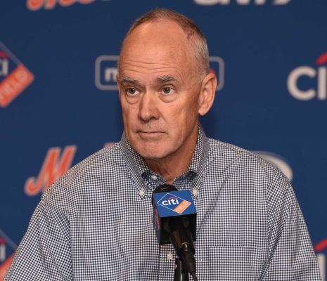 New York Mets general manager Sandy Alderson answers