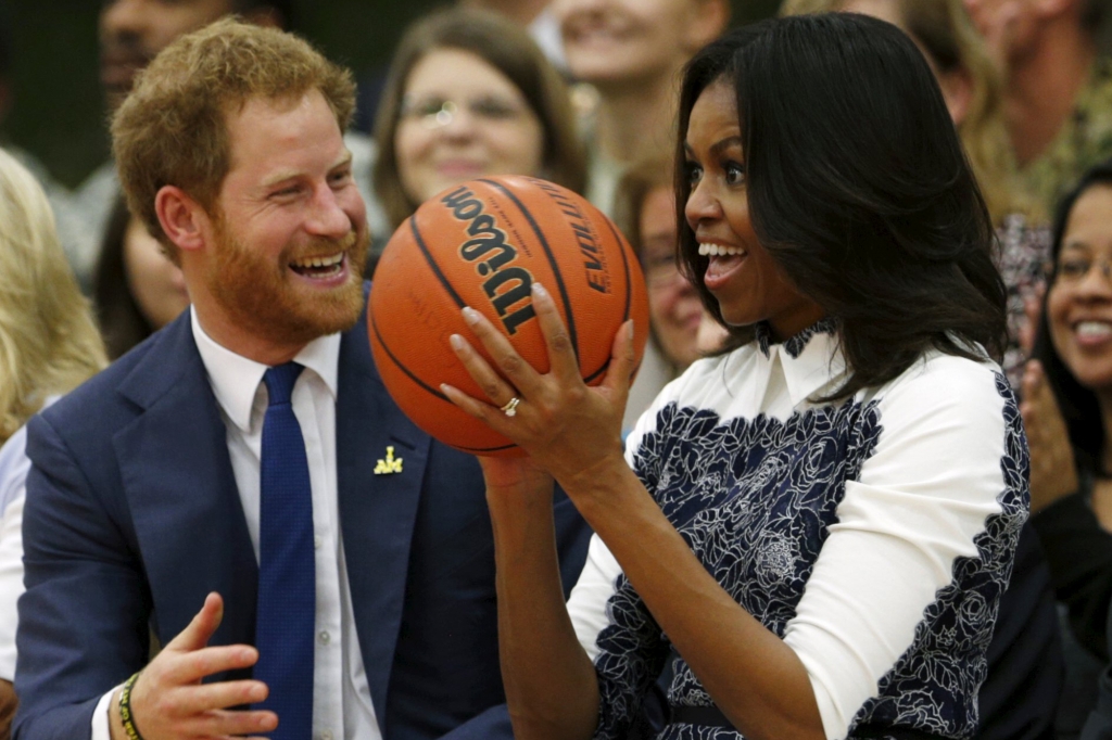 Prince Harry and Michelle Obama catch basketball game together