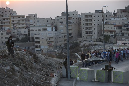 France Proposes International Observers on Temple Mount