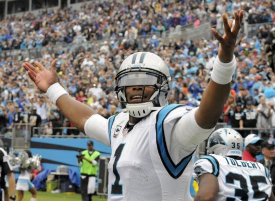 Carolina Panthers Cam Newton celebrates his touchdown run