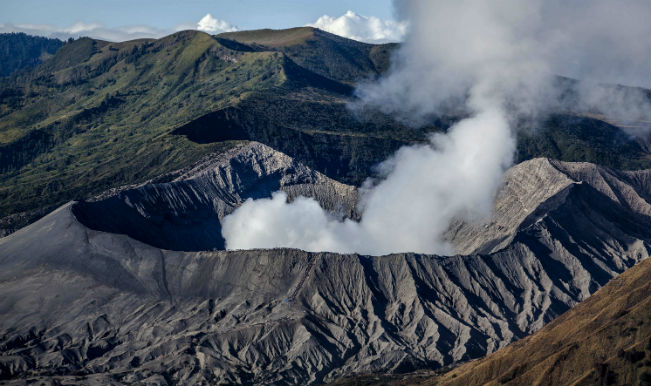 Volcano's collapse caused mega-tsunami 240 metres high – study