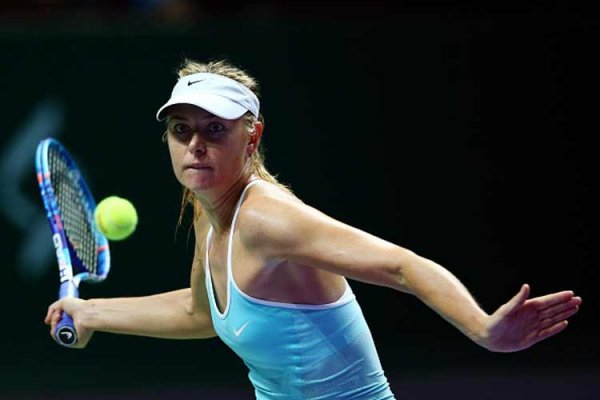 Maria Sharapova arrives in Singapore ahead of WTA Finals