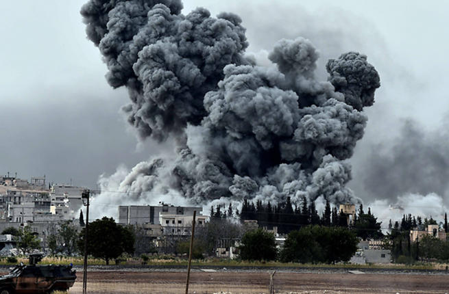 US airstrikes on the border town of Kobane