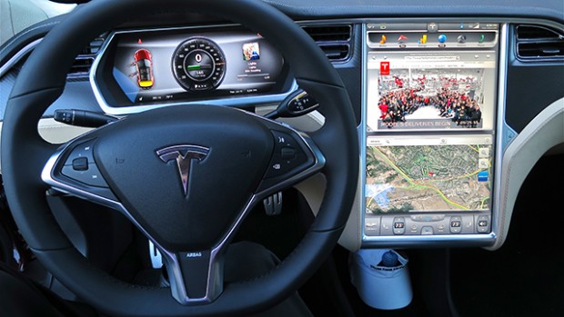 Tesla S 5