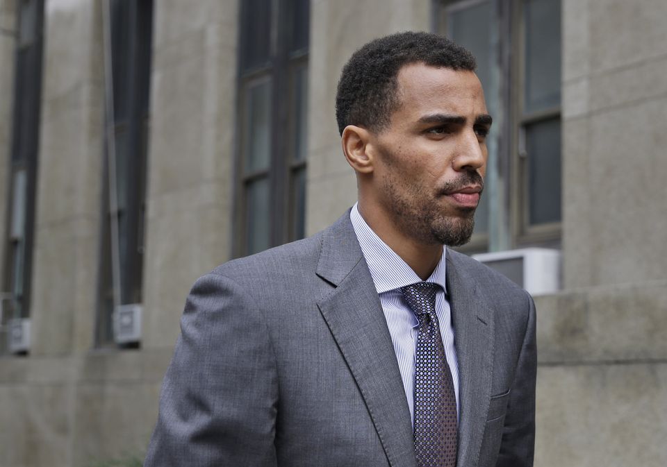 NYC jury acquits Atlanta Hawks&#39 Sefolosha in police fracas