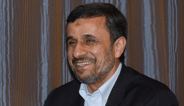 Mahmoud Ahmadinejad in Cairo Feb. 6 2013