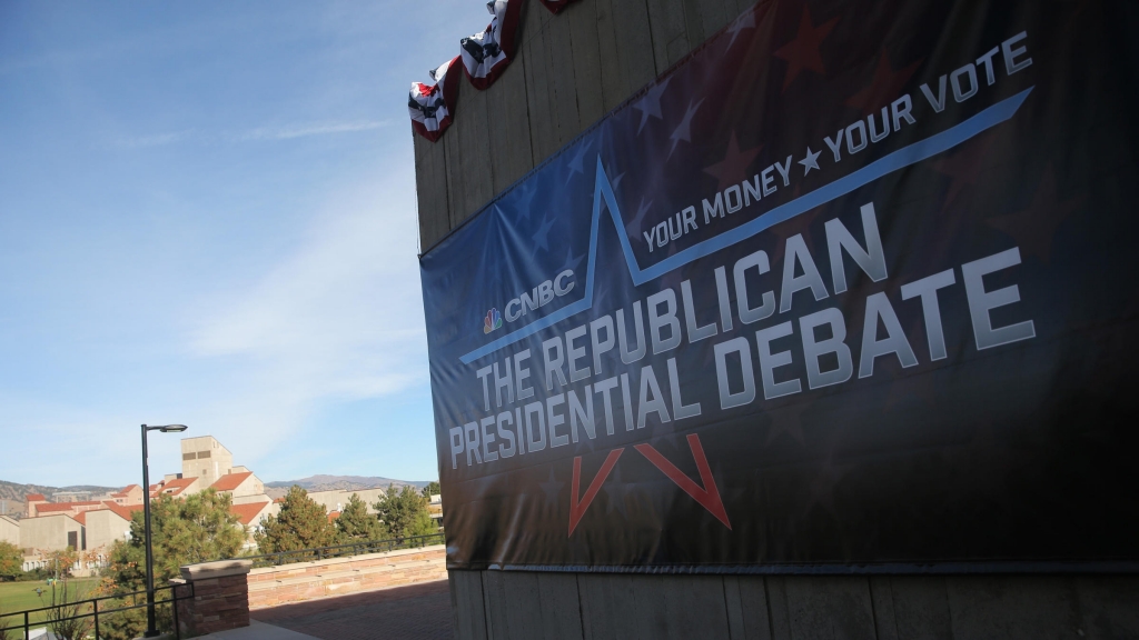 A sign advertising the CNBC Republican presidential debate at the University of Colorado Boulder is seen on campus Wednesday