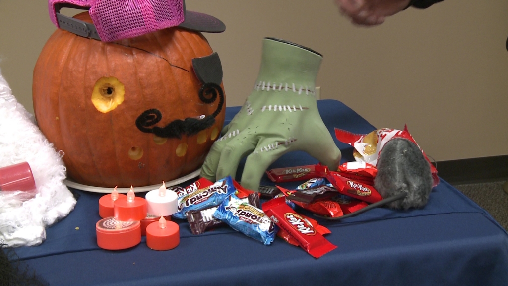 Halloween is only a few days away. That is just enough time to make sure you and your kids are prepared for a safe night with a few of these safety tips