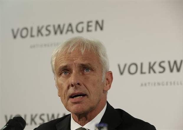 VW forced to recall rigged diesels after Germany takes hard line