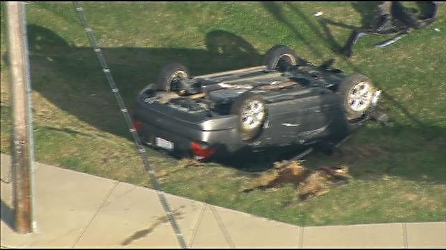 Officer involved wreck in Gastonia