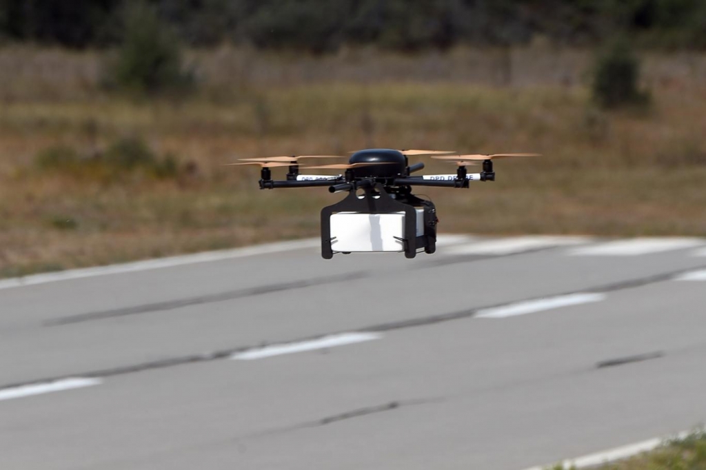 Wal-Mart ready to test its drone technology outdoors