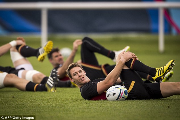 Wales full back Liam Williams prepares for crunch clash on Thursday after being passed fit to play