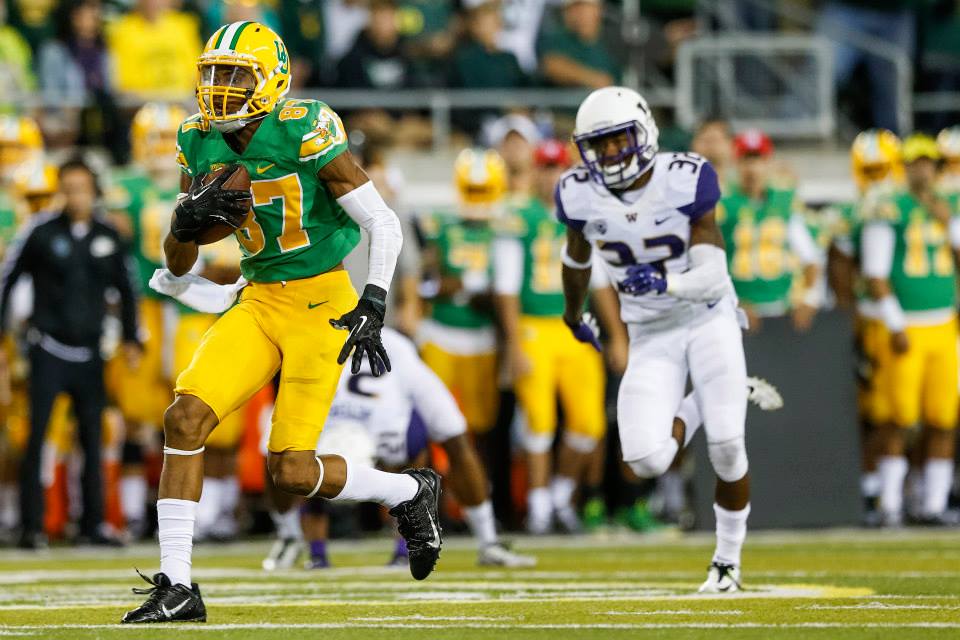 Oregon at Washington- 10/17/15 College Football Pick Odds and Prediction