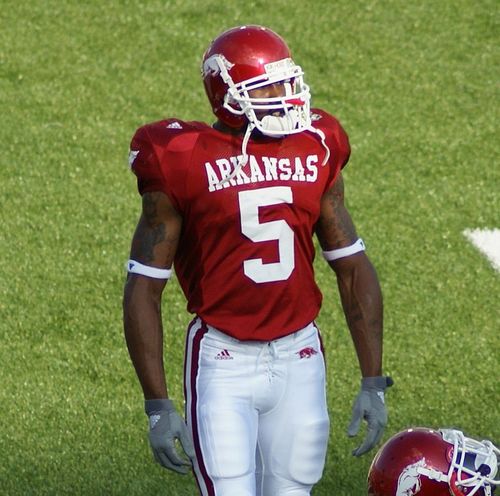 Wikimedia Commons  Belinda Hankins Miller Darren McFadden playing for Arkansas in 2007