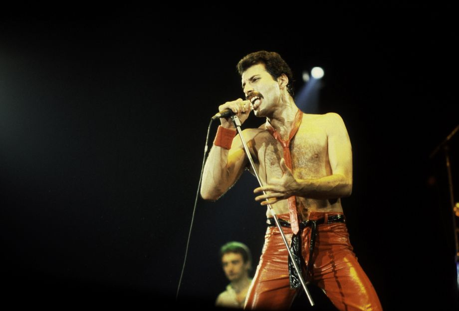 Singer Freddie Mercury of Queen at the Rosemont Horizon