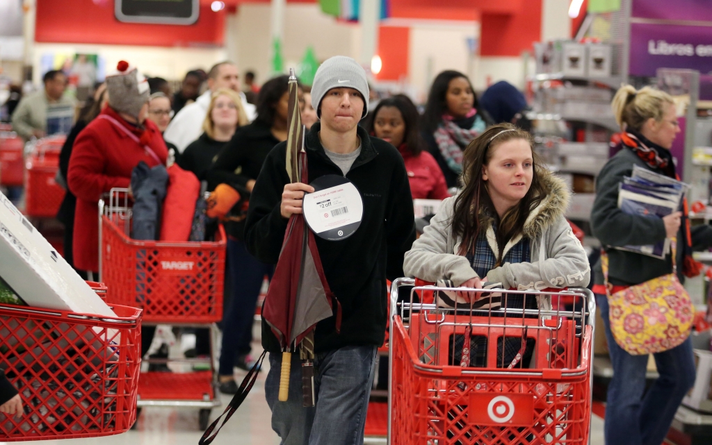 Walmart Launching Holiday Assault On Sunday