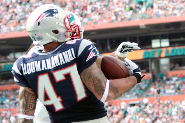 REPORT: Patriots trade Michael Hoomanawanui to Saints