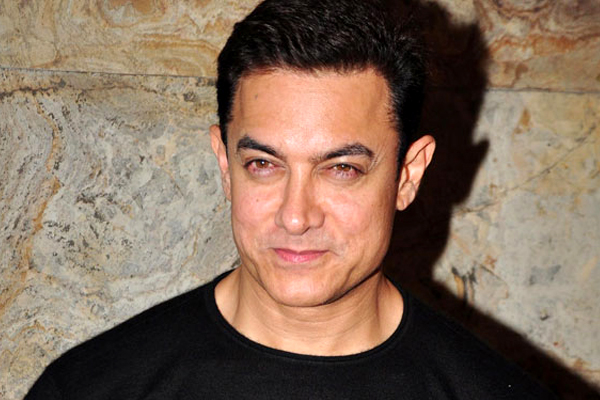 Shiv Sena announces Rs 1 lakh award for slapping Aamir Khan