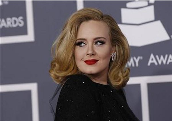 Adele on new single 'Hello': 'me and Lionel Richie definitely need to do