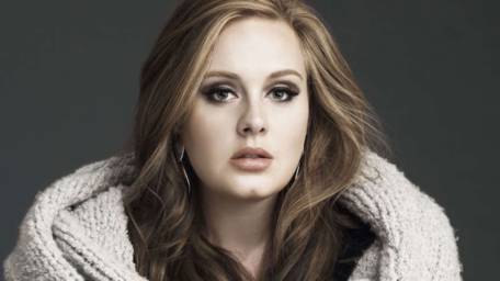 Adele's 25 album chases records with 300000 first day United Kingdom sales