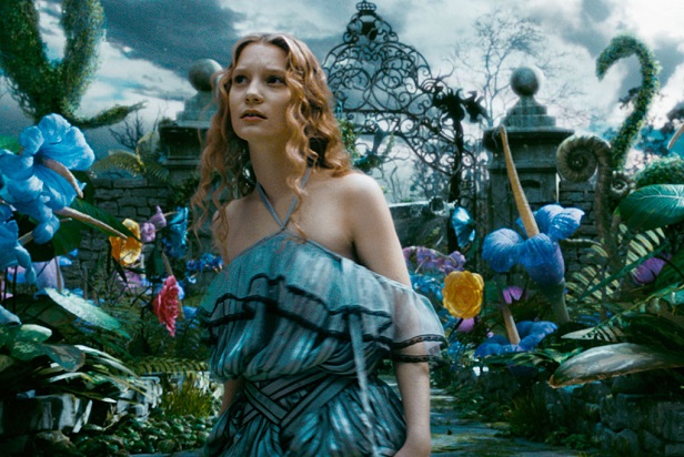 Disney unveil new teaser trailer for Alice Through The Looking Glass