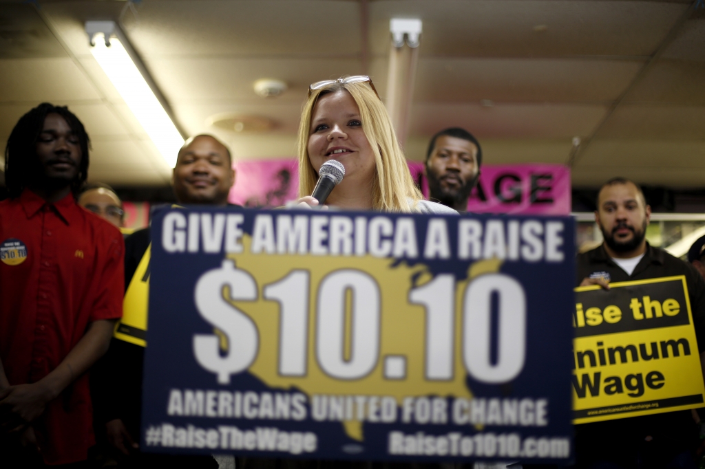 Amy Jennewein speaks at a Missouri rally to increase the federal minimum wage