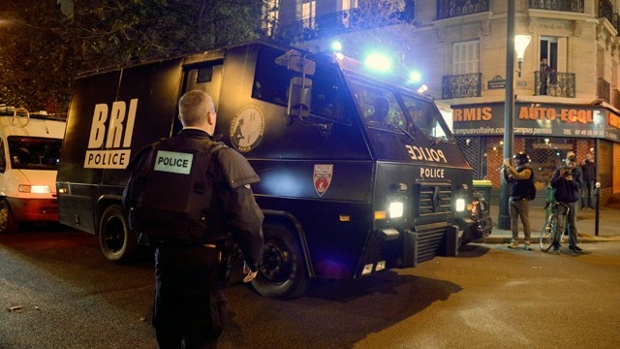 Paris concert hall hostages