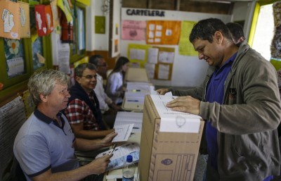 Argentina vote heralds political, economic shake-up