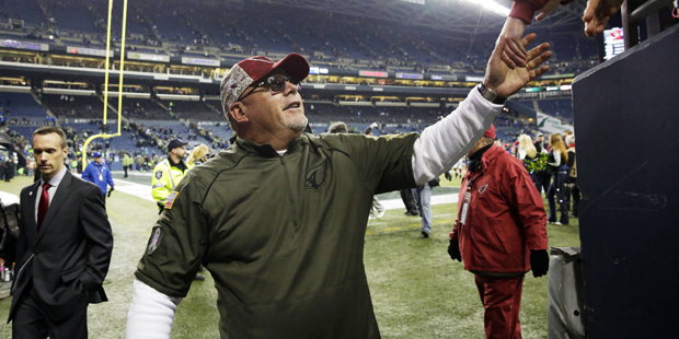 Best of the West: Cardinals use big game from Carson Palmer to beat Seahawks 39-32