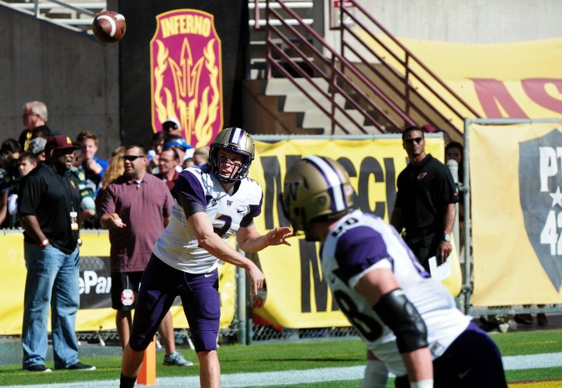 Washington brings curtains to prevent Arizona State from stealing signs