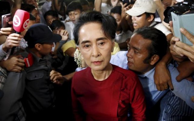 Perils on the path to power for Myanmar's Suu Kyi