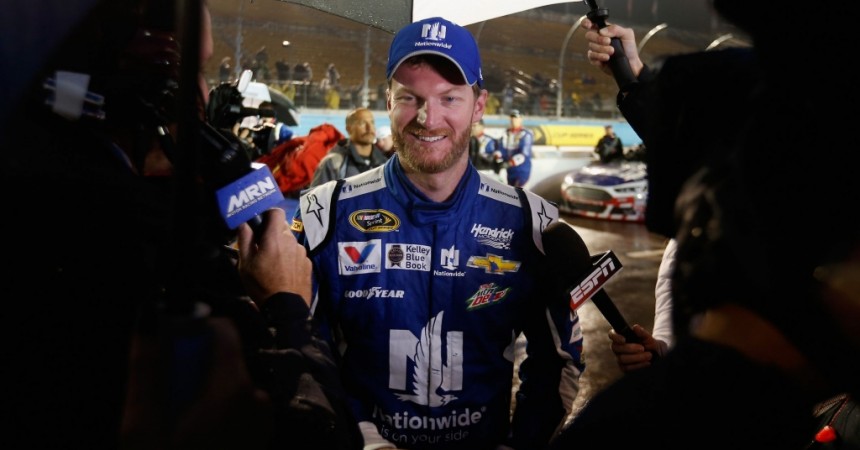 Dale Earnhardt Jr. wins rain-shortened race at Phoenix, Chase field set