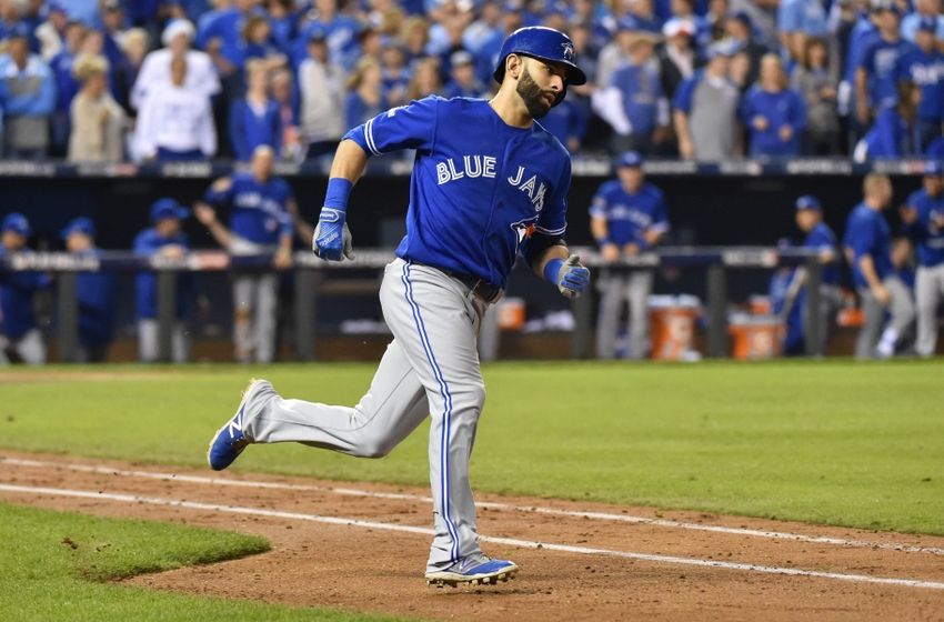 Chad Ochocinco and Jose Bautista bet on El Clasico Joey Bats taunts Johnson