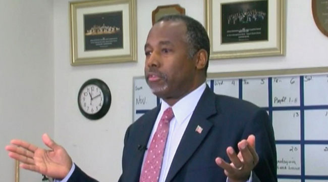 Republican Ben Carson compares Syrian refugees to 'rabid dogs'