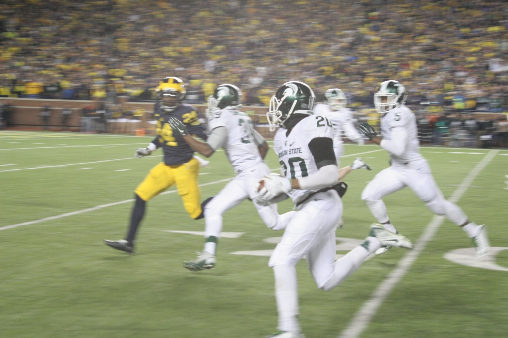 Passing game helps Michigan State earn passing grade