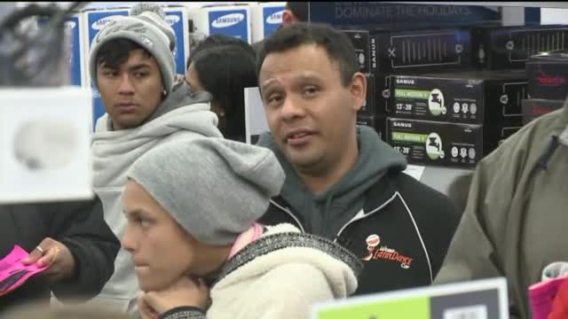 Black Friday holiday shopping frenzy gets a Thanksgiving night early start