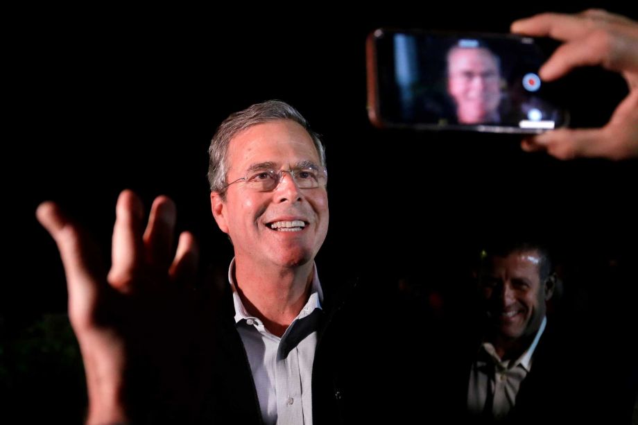 Bush apologizes to the French about workweek joke