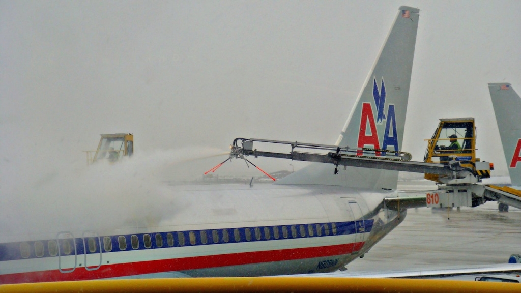 More Than 500 Flights Canceled In Chicago Due To Snowstorm