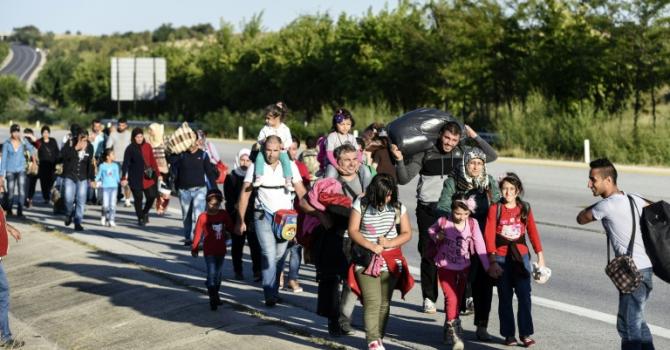 Canada's Syrian refugee plan limited to women, children and familiesCanada's