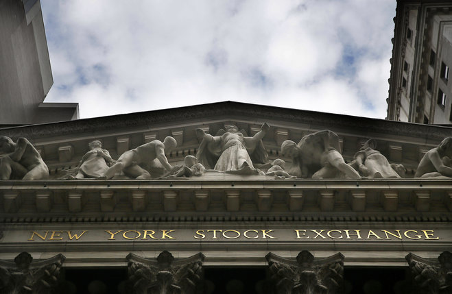 US stocks open mostly lower as earnings disappoint