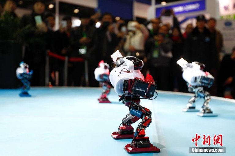 The World Robot Conference which kicked off on Nov. 23 will last until Nov. 25