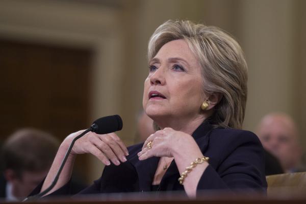 Hillary Clinton Hasn't Learned a Thing from Iraq