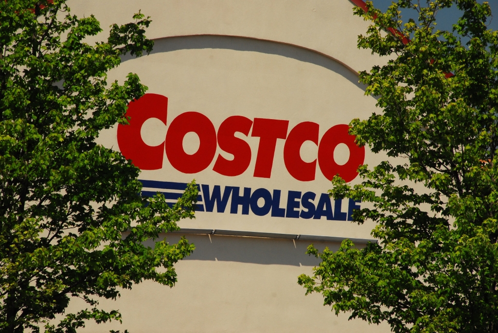 California company recalls salad mixes in Costco E. coli outbreak