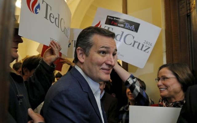 Ted Cruz would 'absolutely not' bail out the big banks