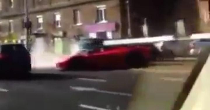 Ferrari LaFerrari Crash in Hungary is Painful to Watch – Video